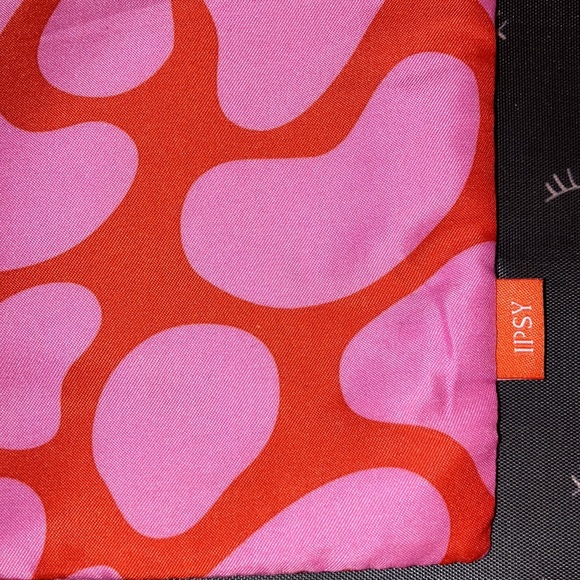Ipsy Drawstring Bag - Picture 2 of 4